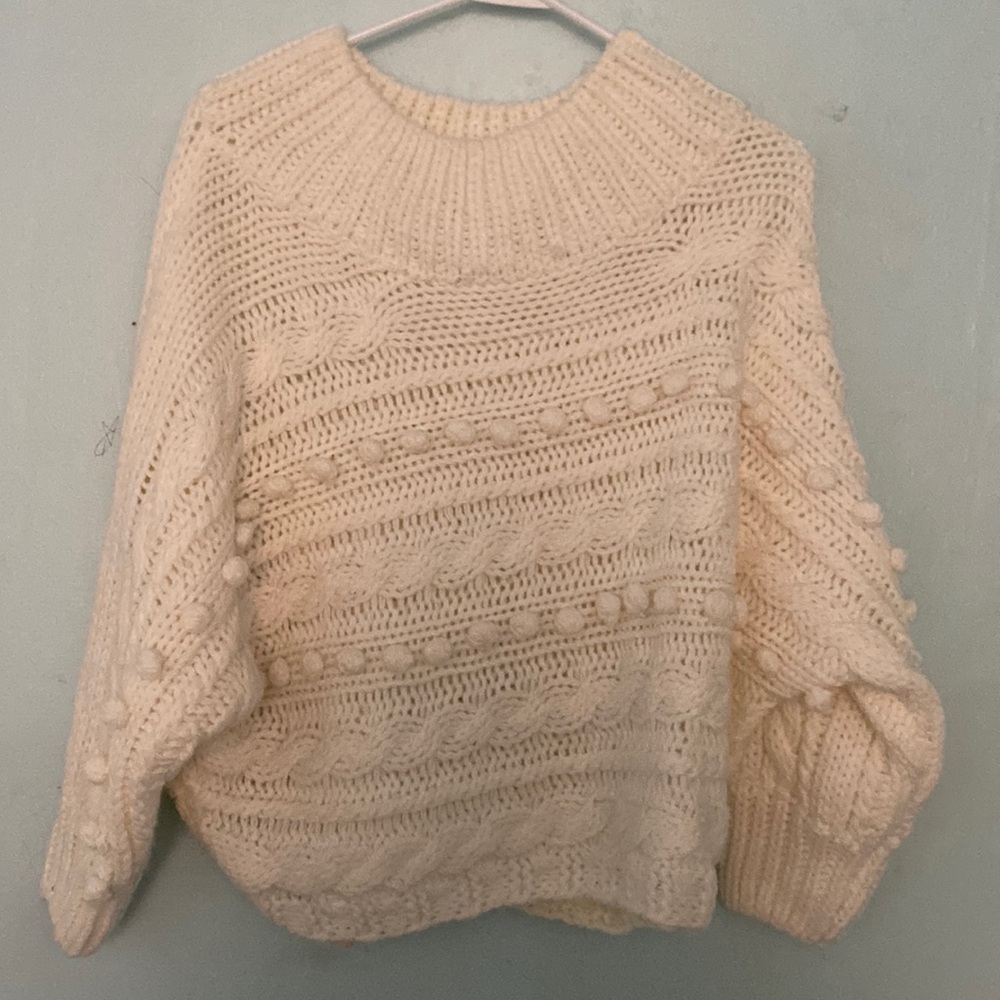 Super cute sweater